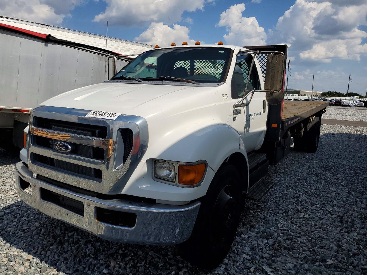2015 FORD F650
