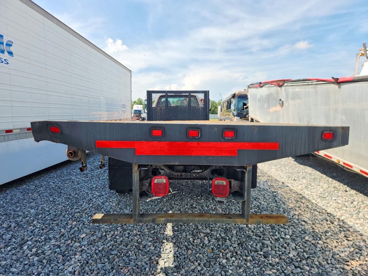 2015 FORD F650