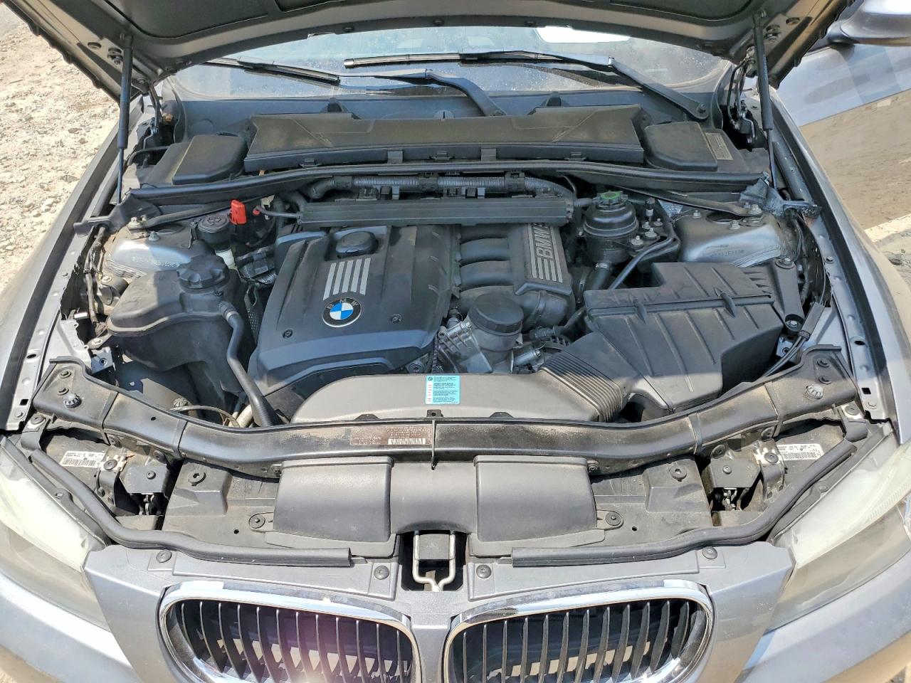2011 BMW 3 SERIES