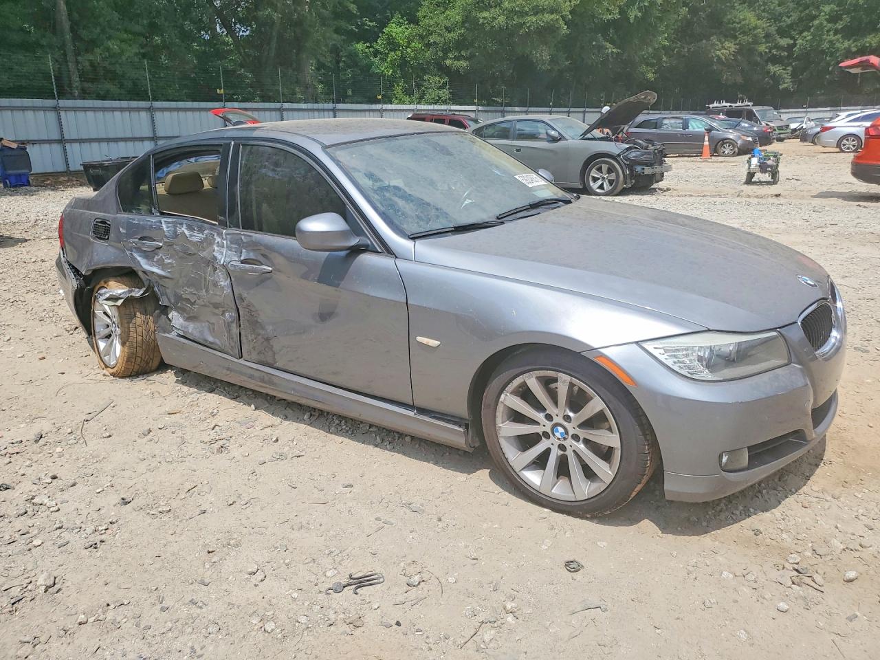 2011 BMW 3 SERIES