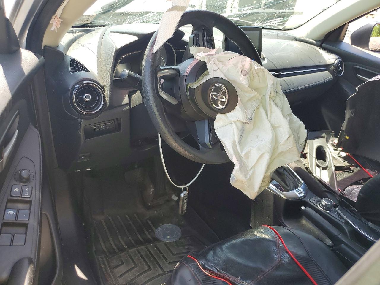2019 TOYOTA YARIS