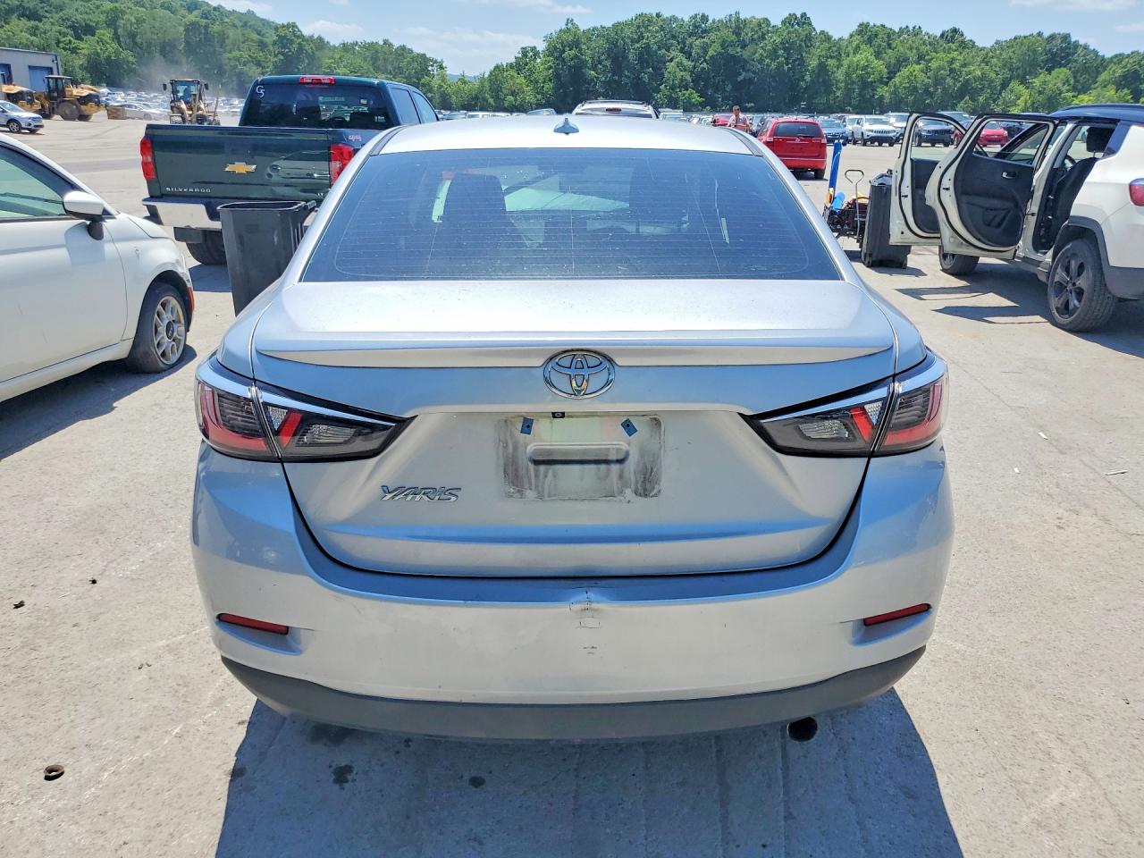 2019 TOYOTA YARIS