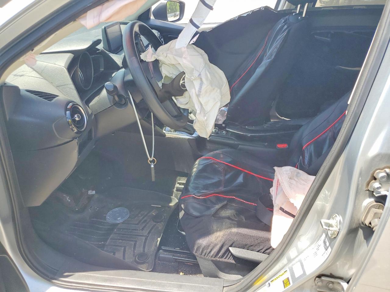 2019 TOYOTA YARIS