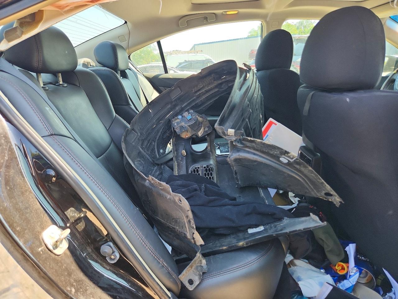 2011 NISSAN MAXIMA