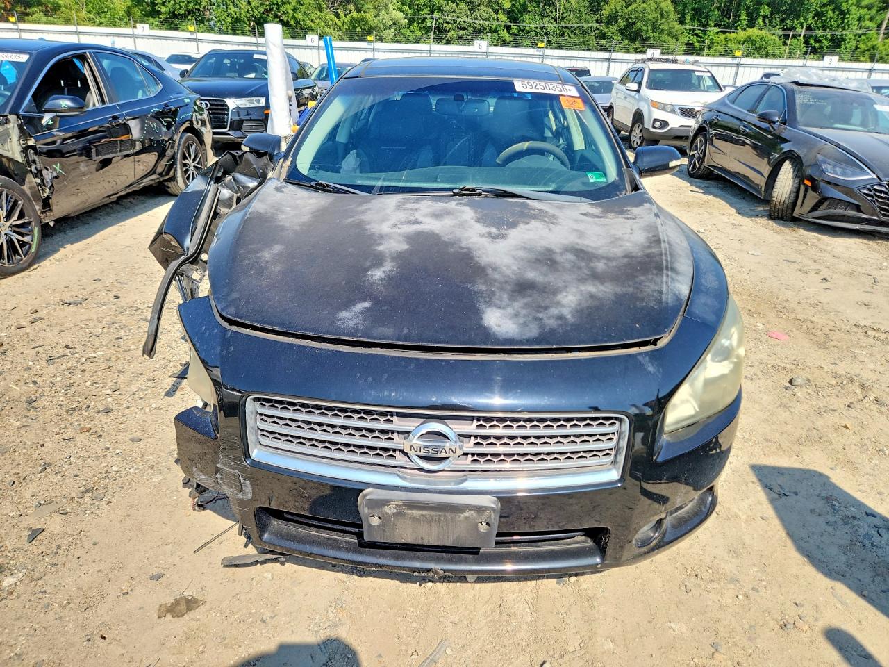 2011 NISSAN MAXIMA