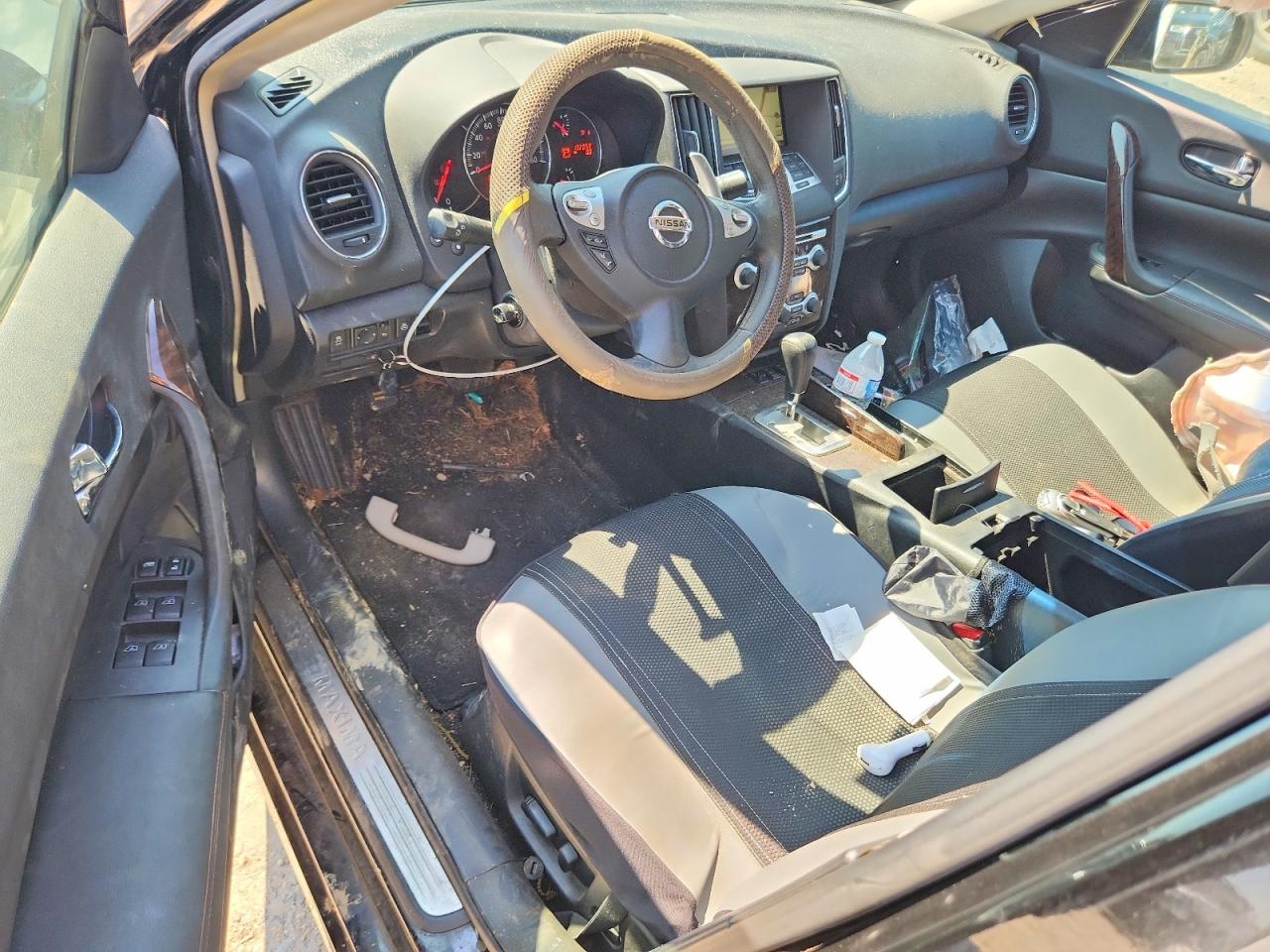2011 NISSAN MAXIMA