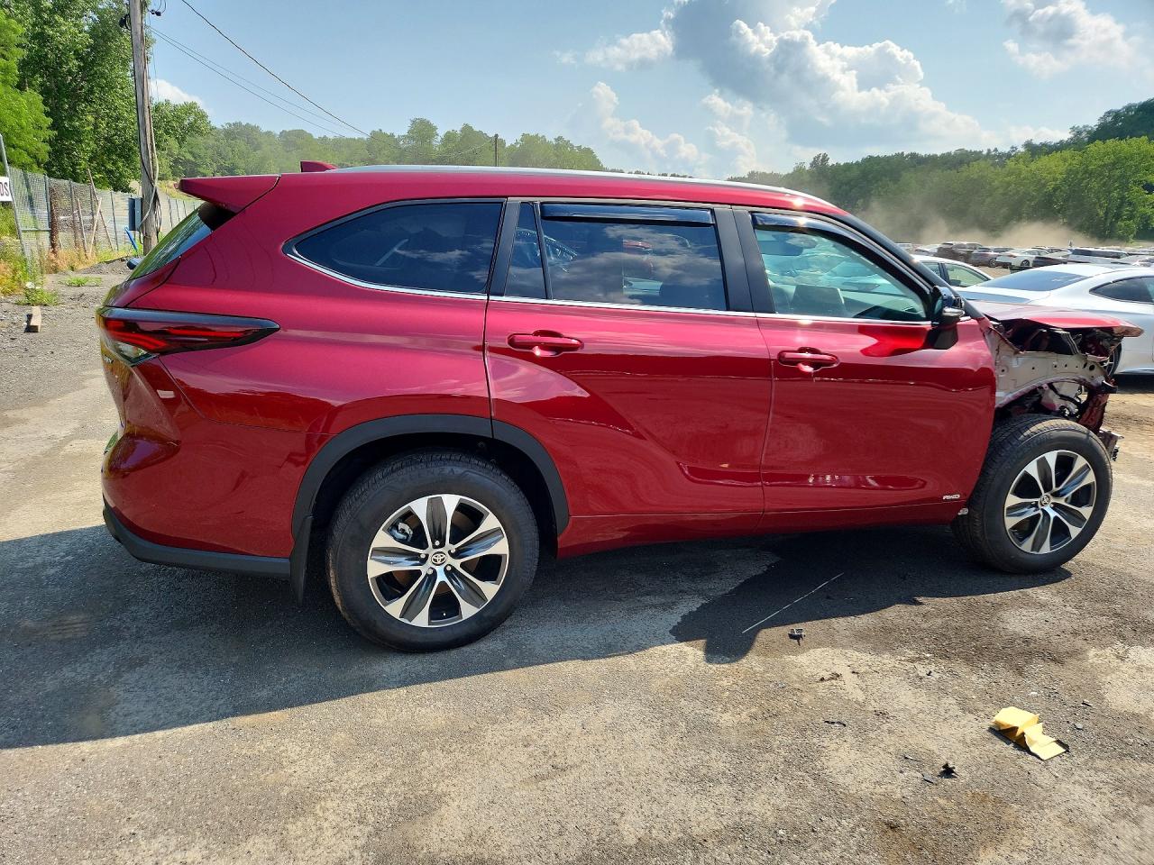 2025 TOYOTA HIGHLANDER