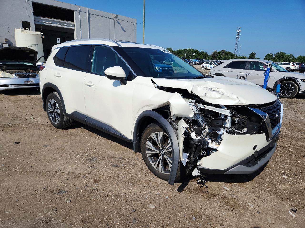 2021 NISSAN ROGUE