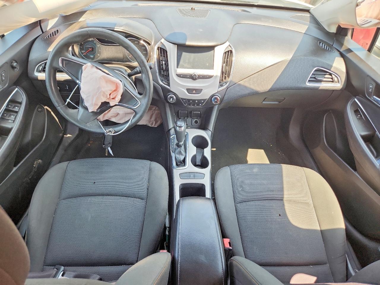 2016 CHEVROLET CRUZE
