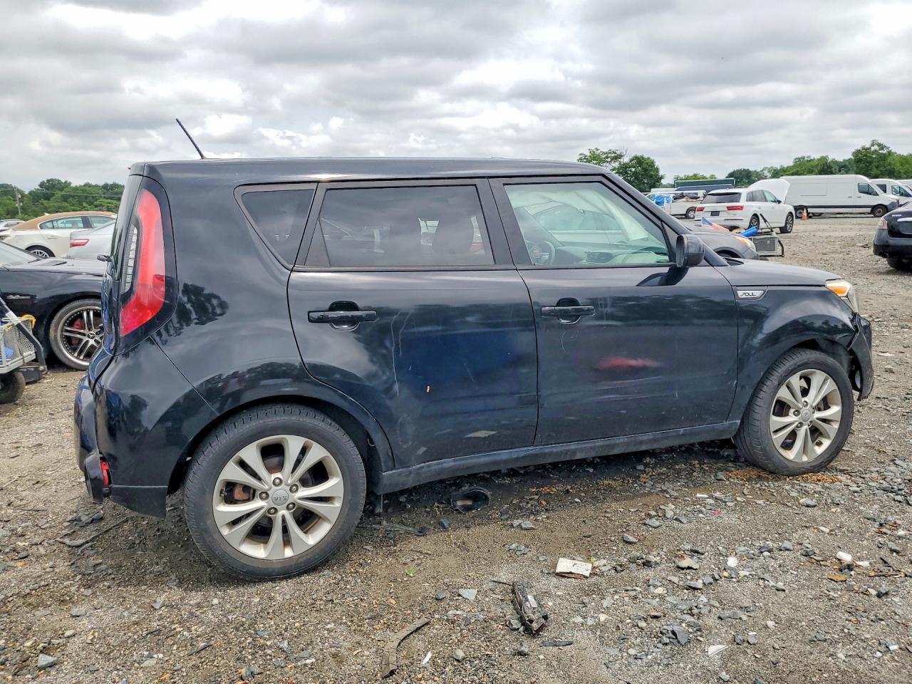2016 KIA SOUL