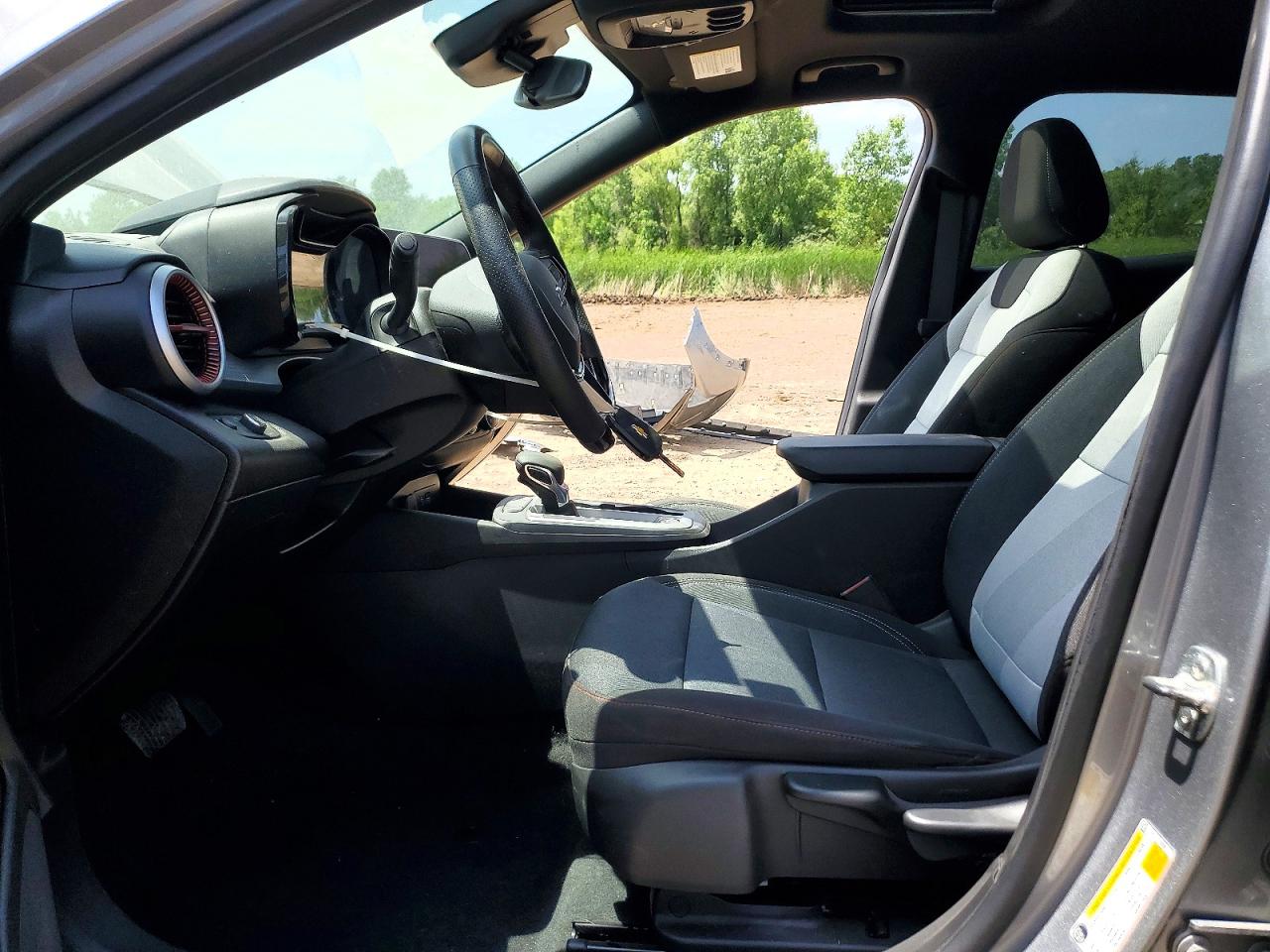 2025 CHEVROLET TRAX