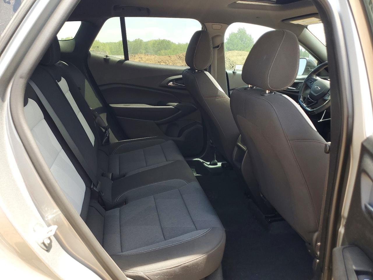 2025 CHEVROLET TRAX