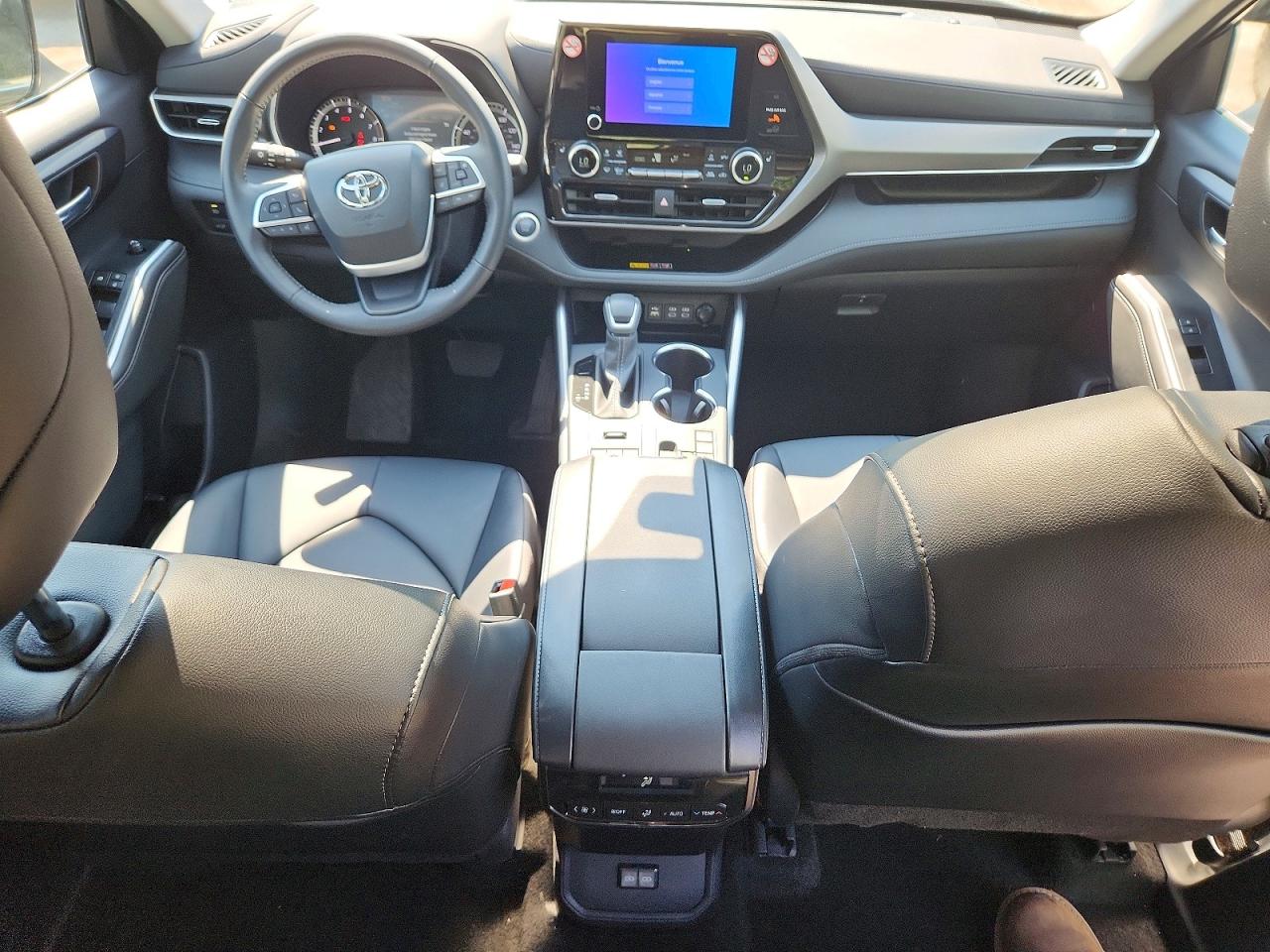 2026 TOYOTA HIGHLANDER