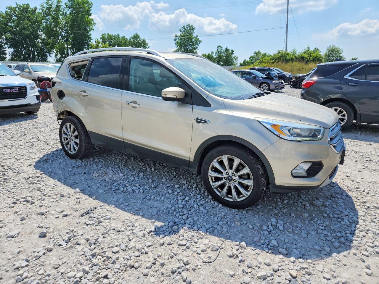 2017 FORD ESCAPE