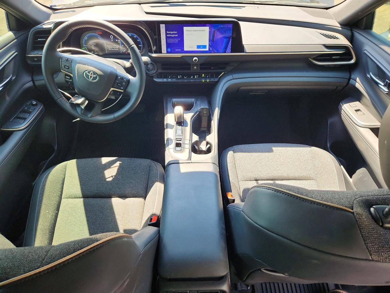 2023 TOYOTA CROWN XLE