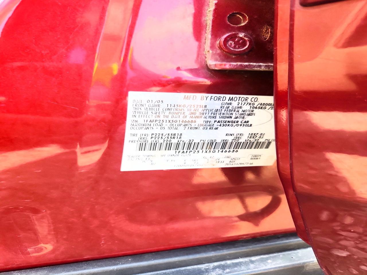 2005 FORD FIVE HUNDR