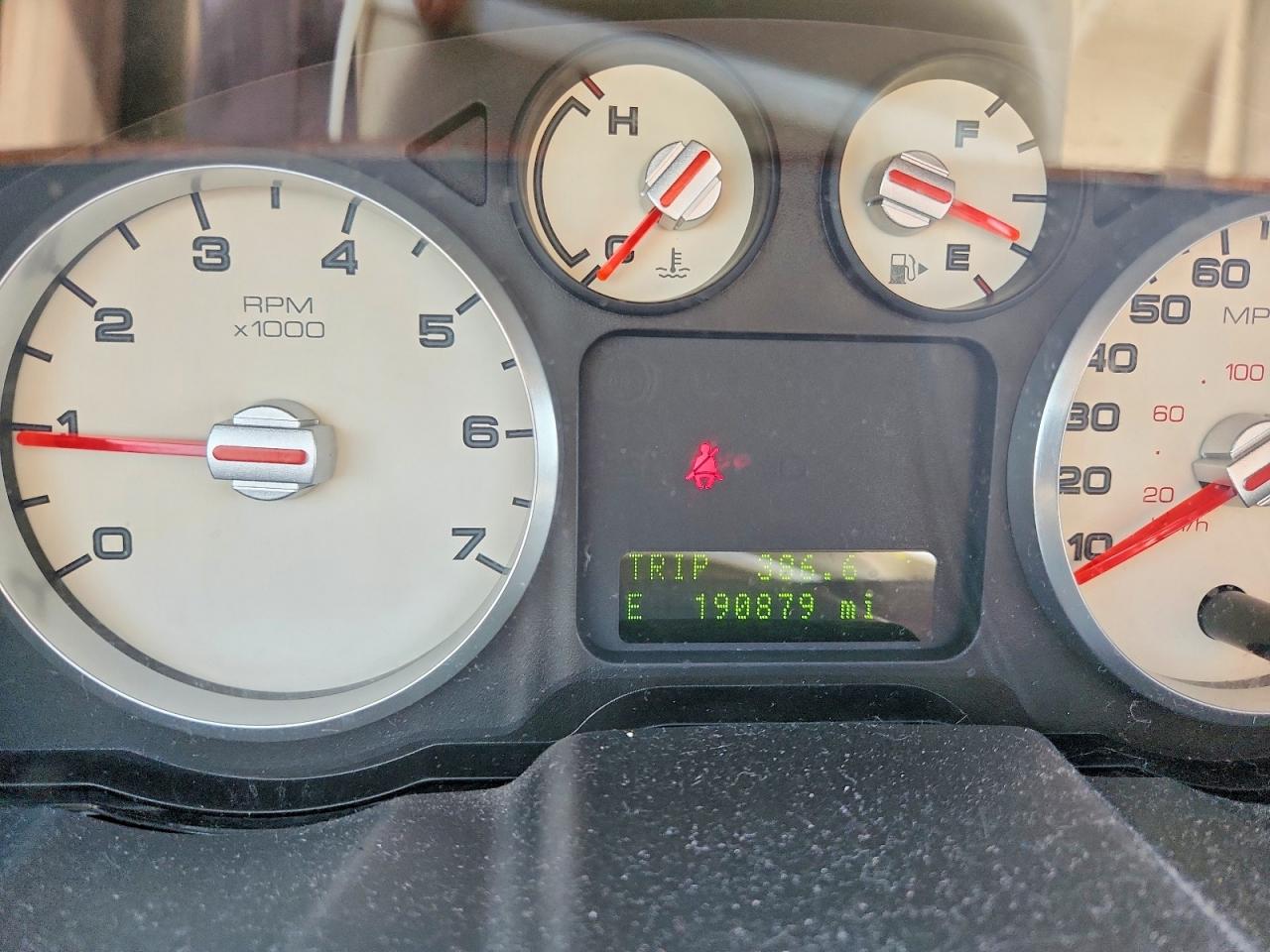 2005 FORD FIVE HUNDR