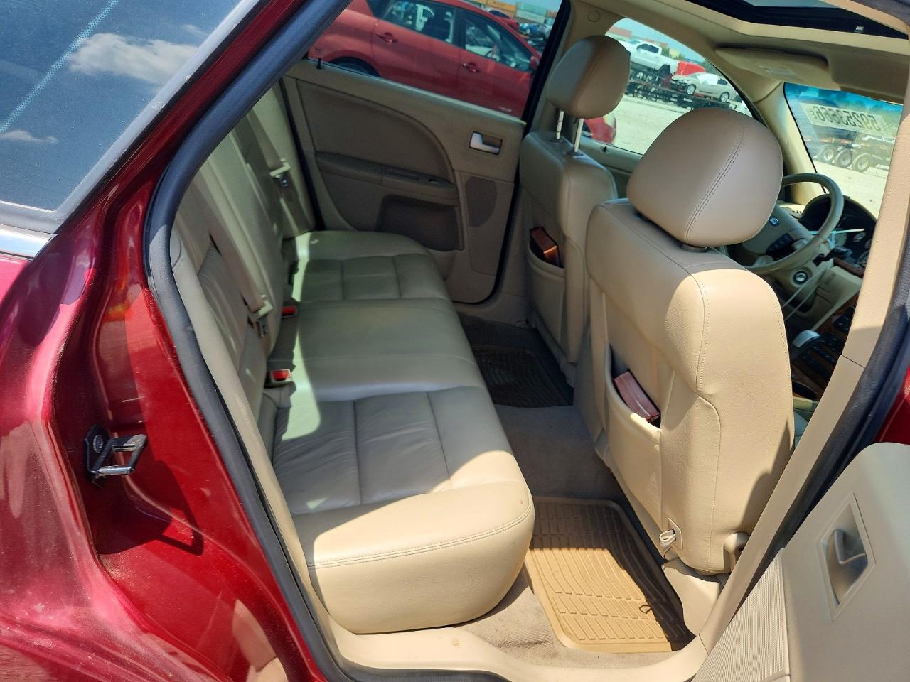 2005 FORD FIVE HUNDR