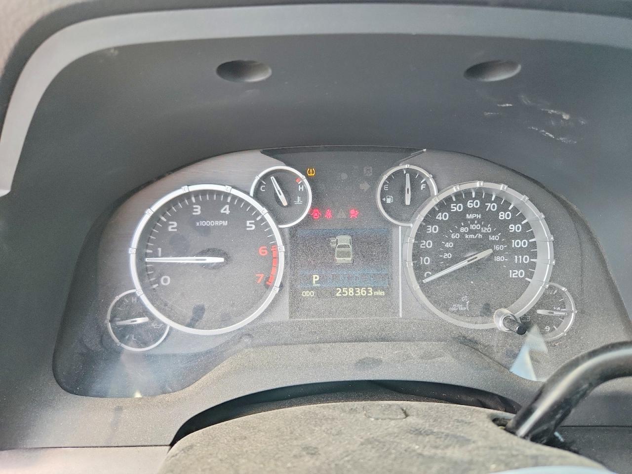 2014 TOYOTA TUNDRA