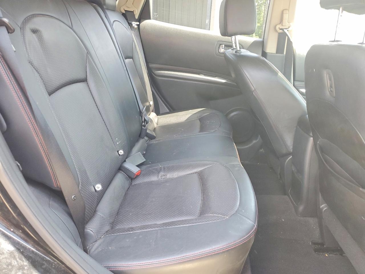 2011 NISSAN ROGUE