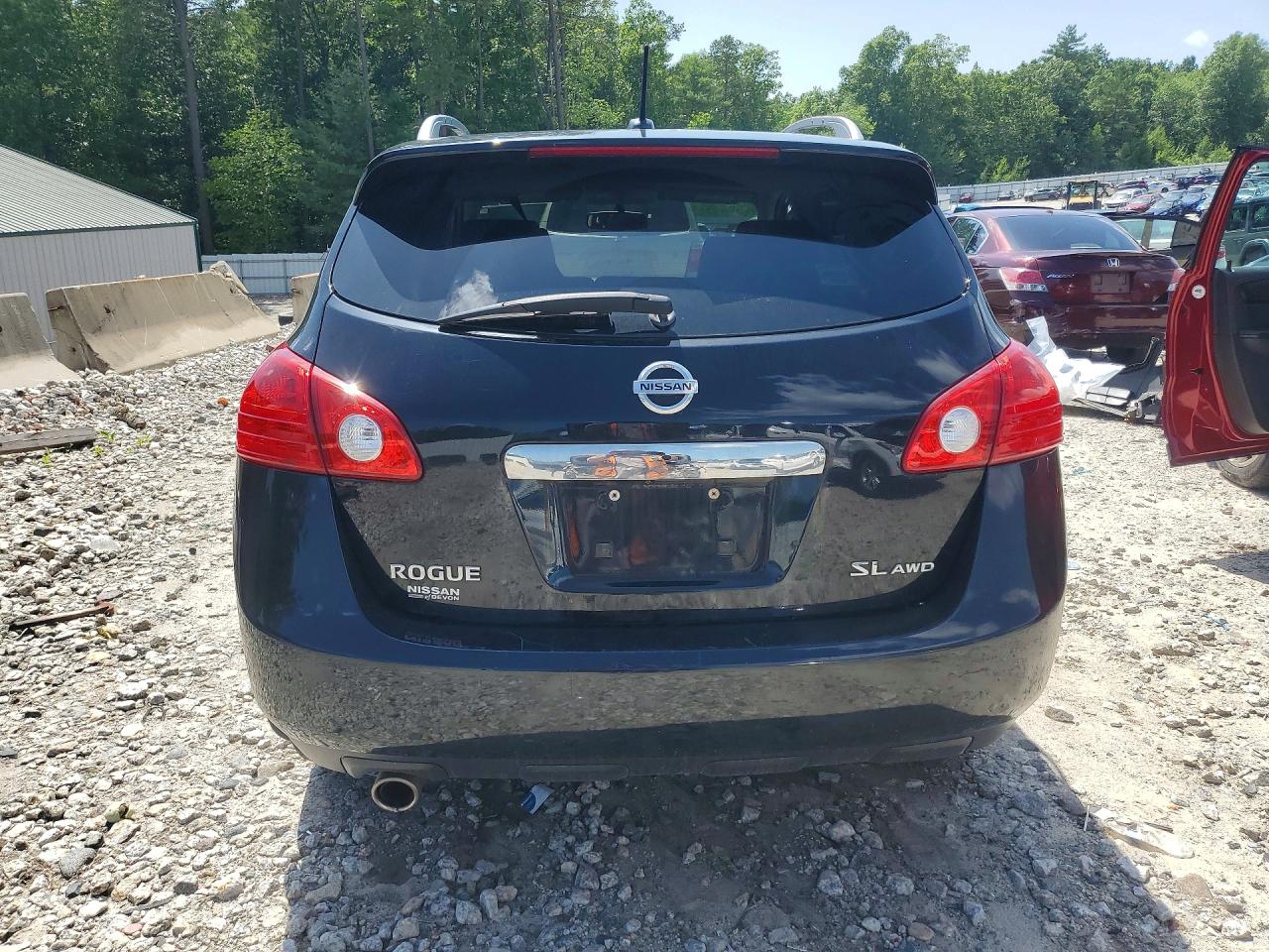 2011 NISSAN ROGUE