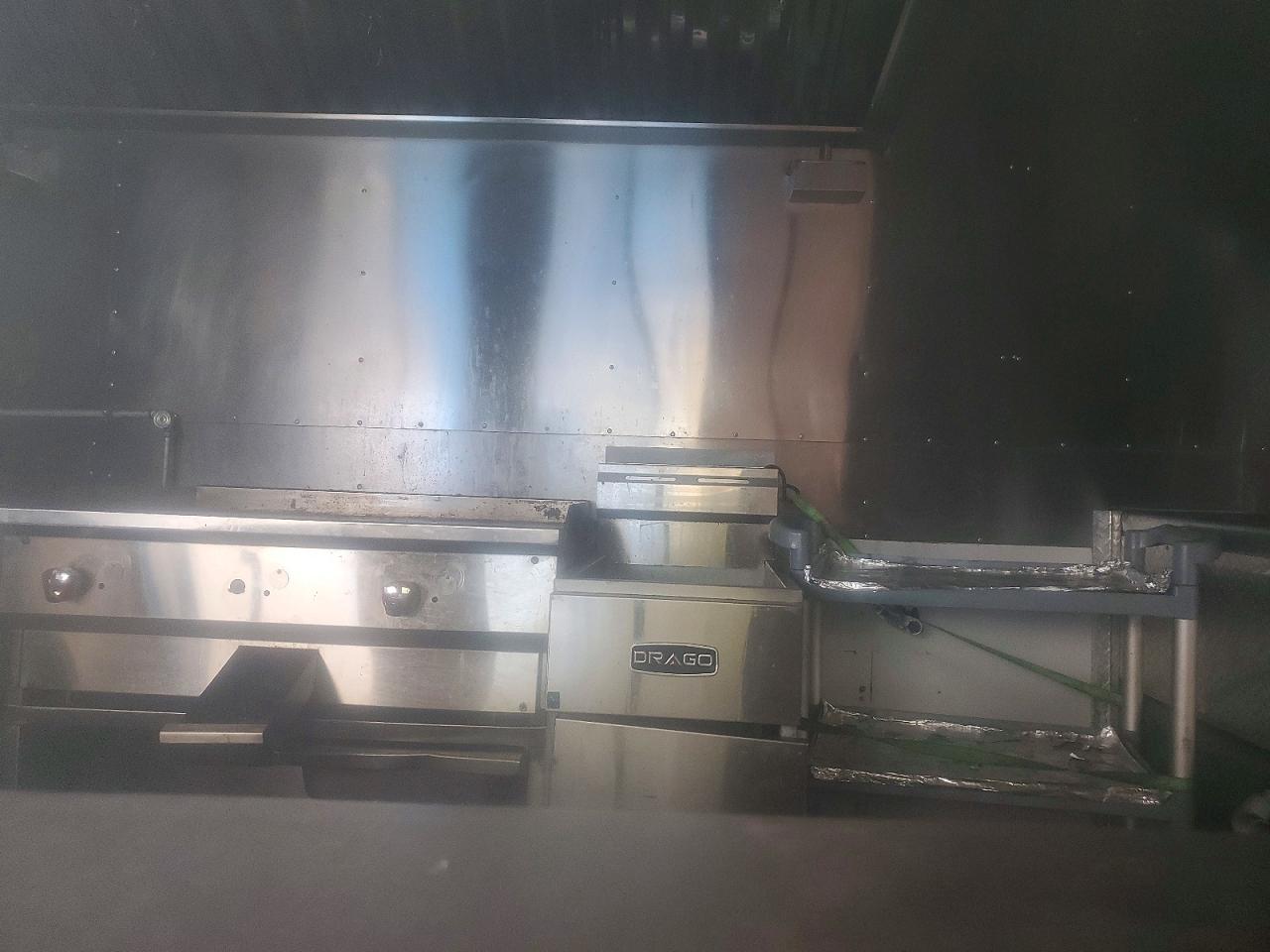 2019 UNRUH TRAILERS