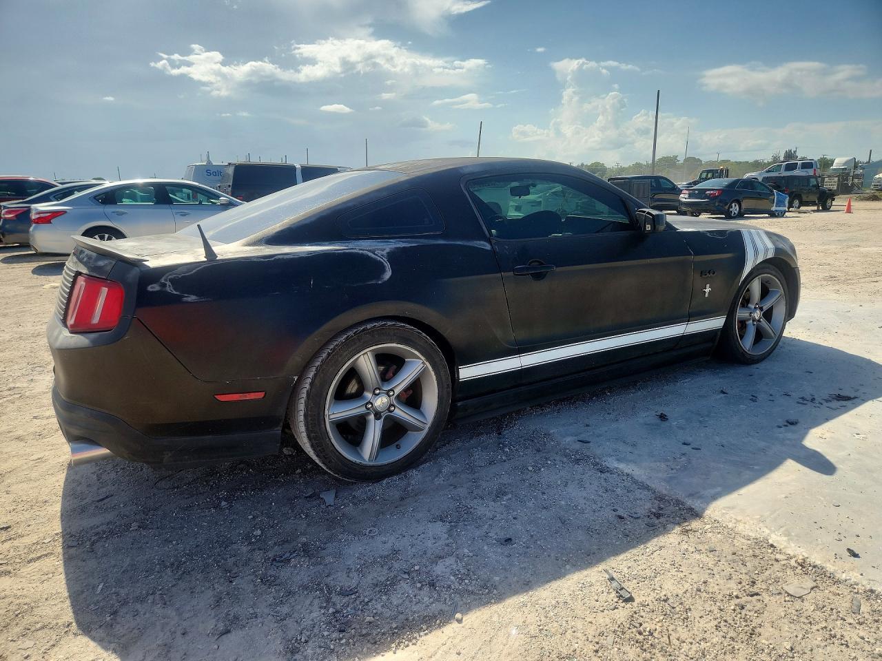2010 FORD MUSTANG