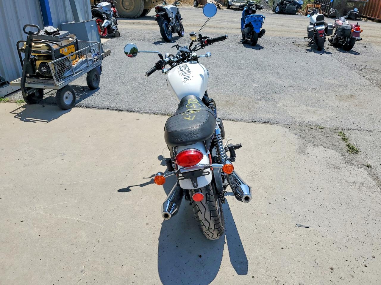 2013 TRIUMPH MOTORCYCLE BONNEVILLE