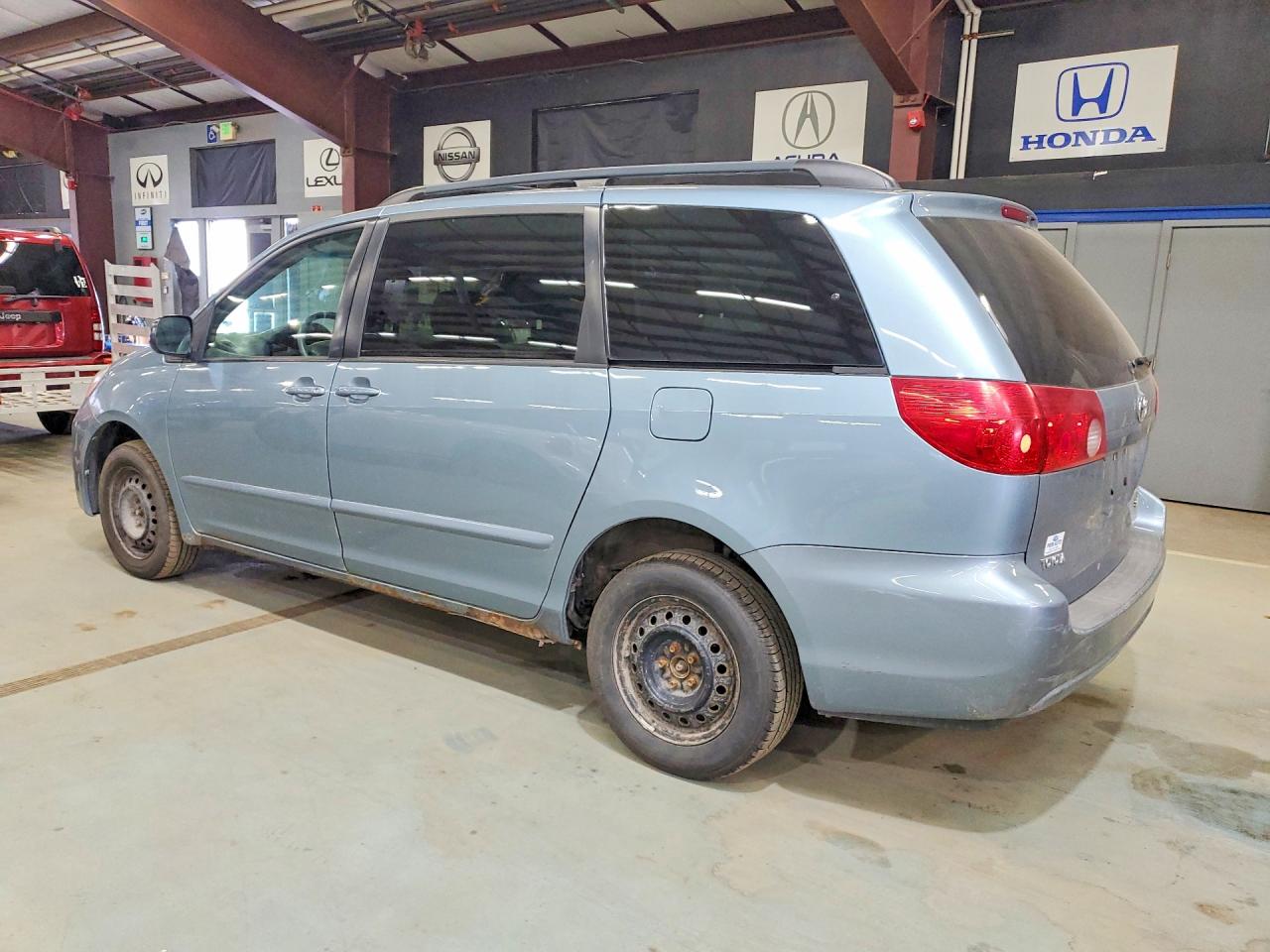 2007 TOYOTA SIENNA