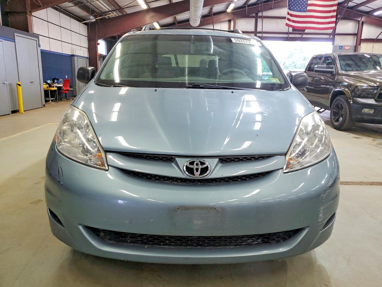 2007 TOYOTA SIENNA