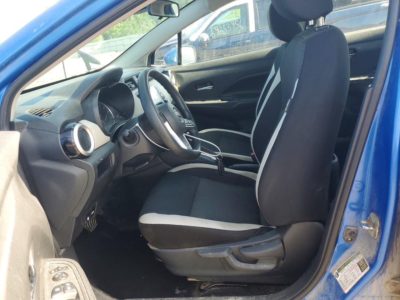 2020 NISSAN VERSA