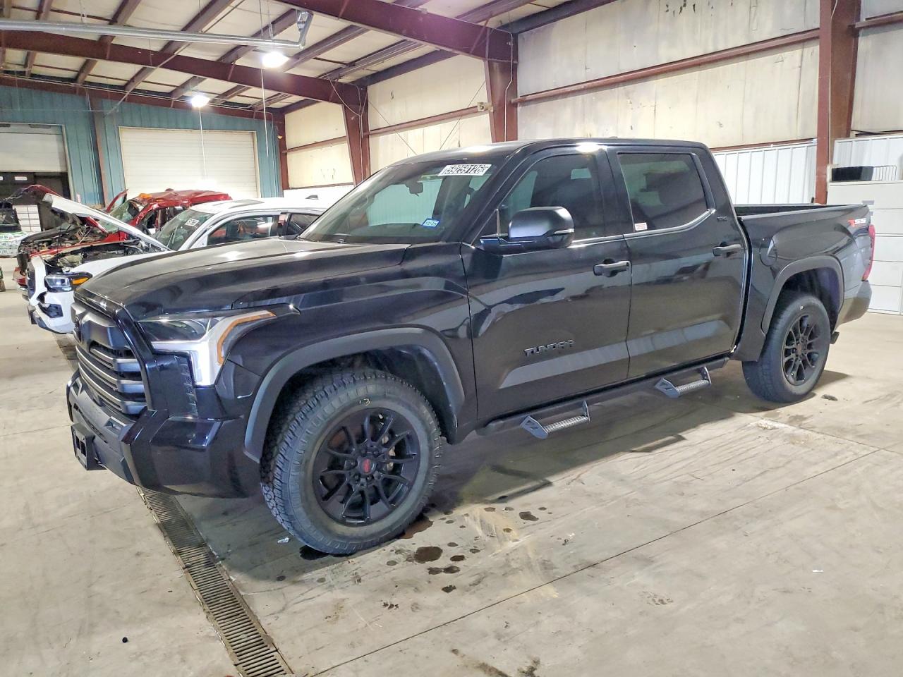 2023 TOYOTA TUNDRA