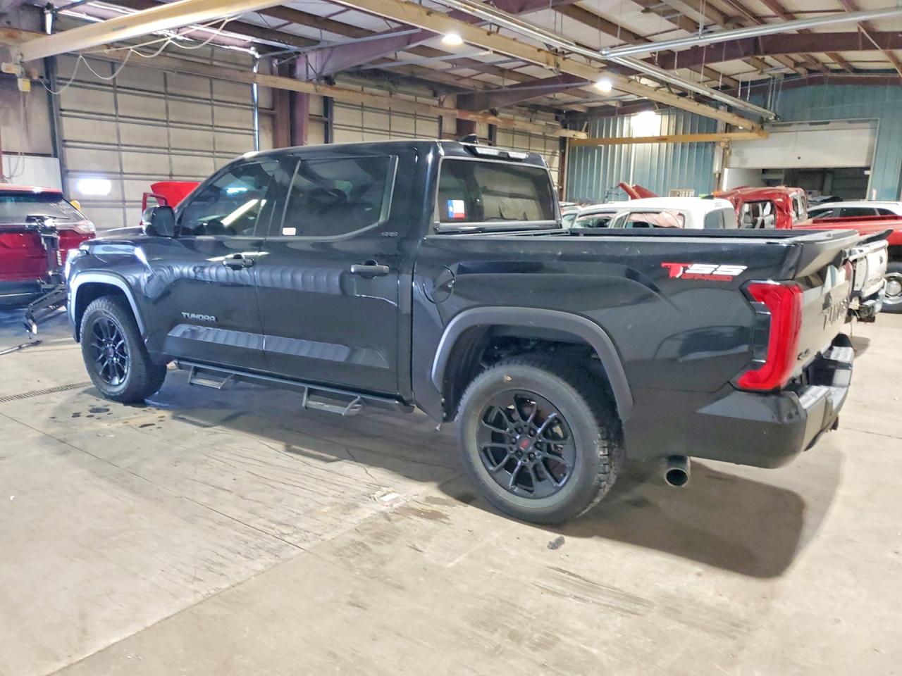 2023 TOYOTA TUNDRA