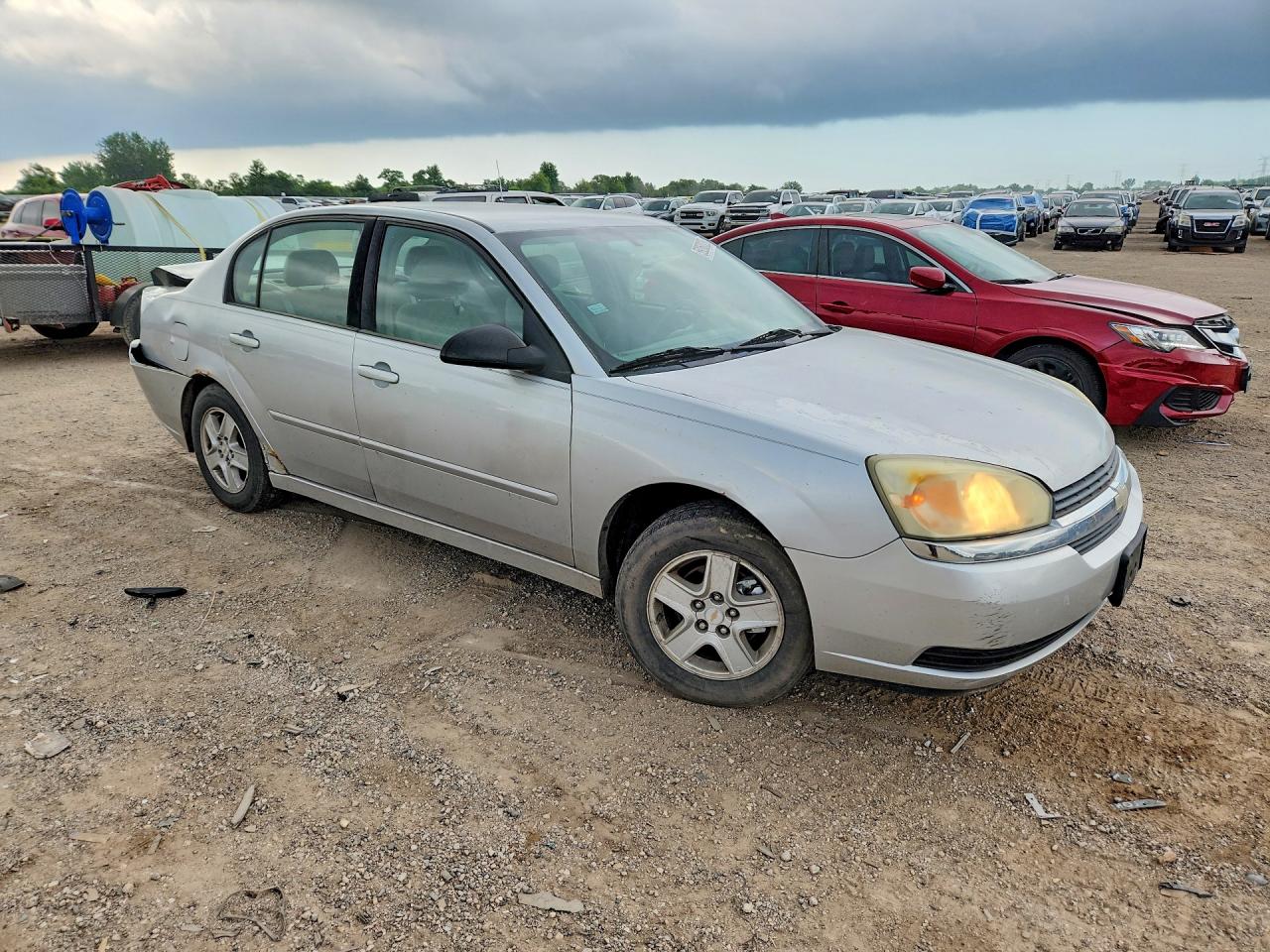 2004 CHEVROLET MALIBU