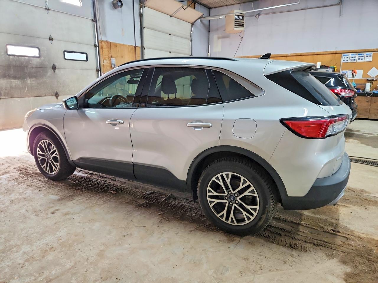 2020 FORD ESCAPE
