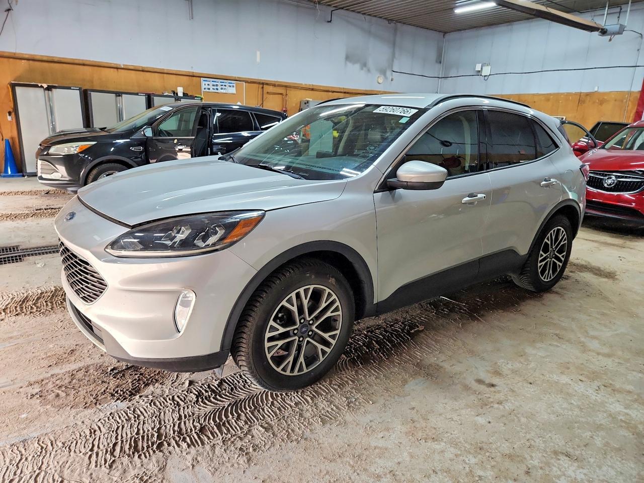 2020 FORD ESCAPE