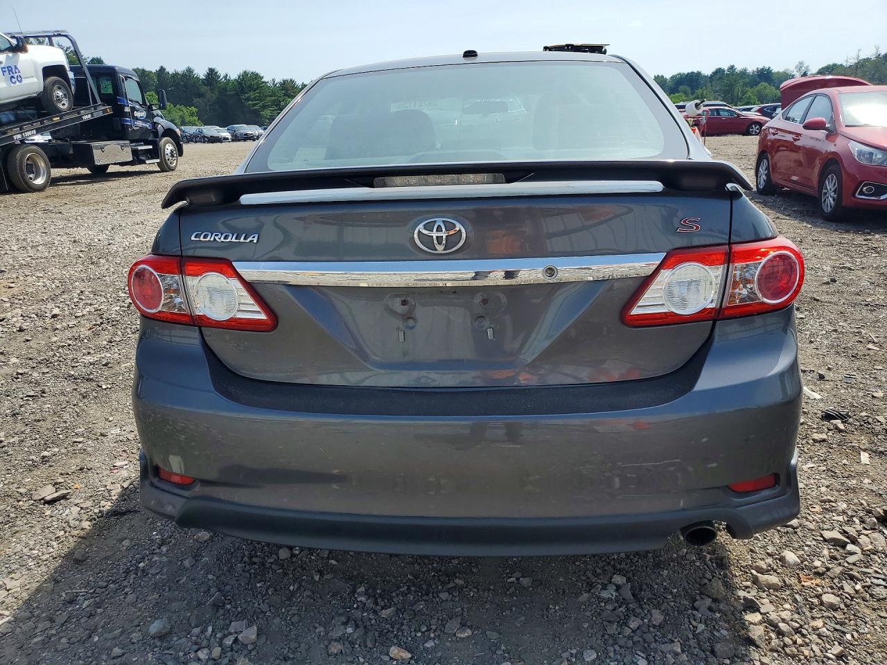 2013 TOYOTA COROLLA