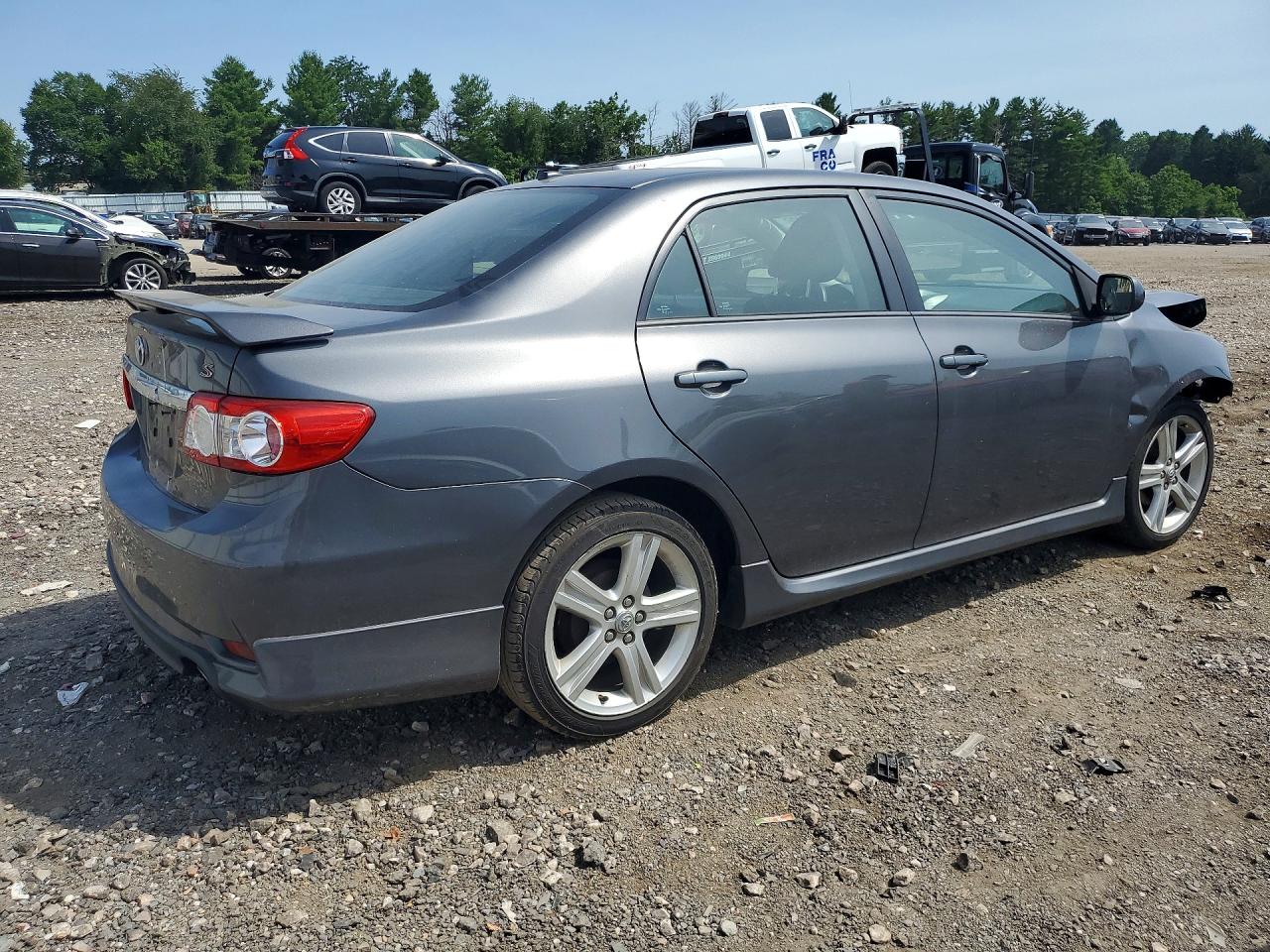 2013 TOYOTA COROLLA