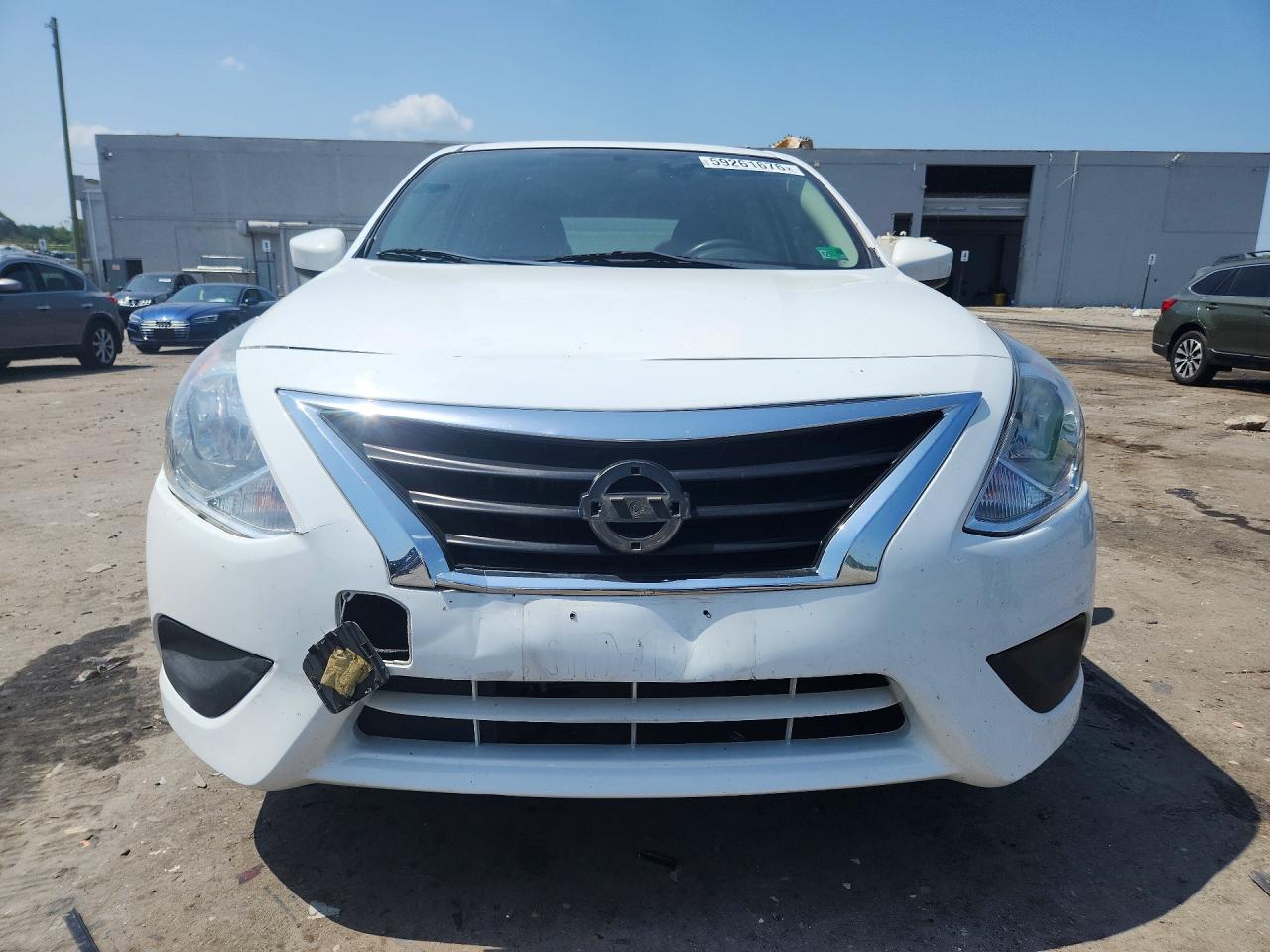 2019 NISSAN VERSA