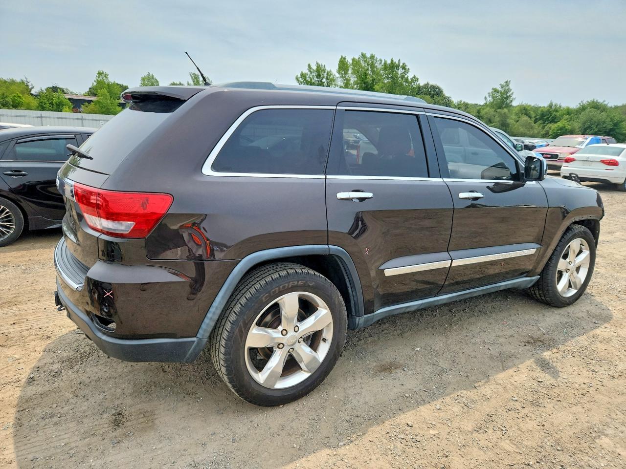 2011 JEEP CHEROKEE