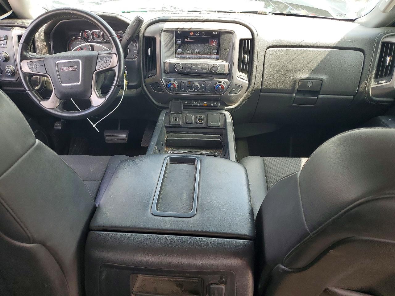 2015 GMC SIERRA