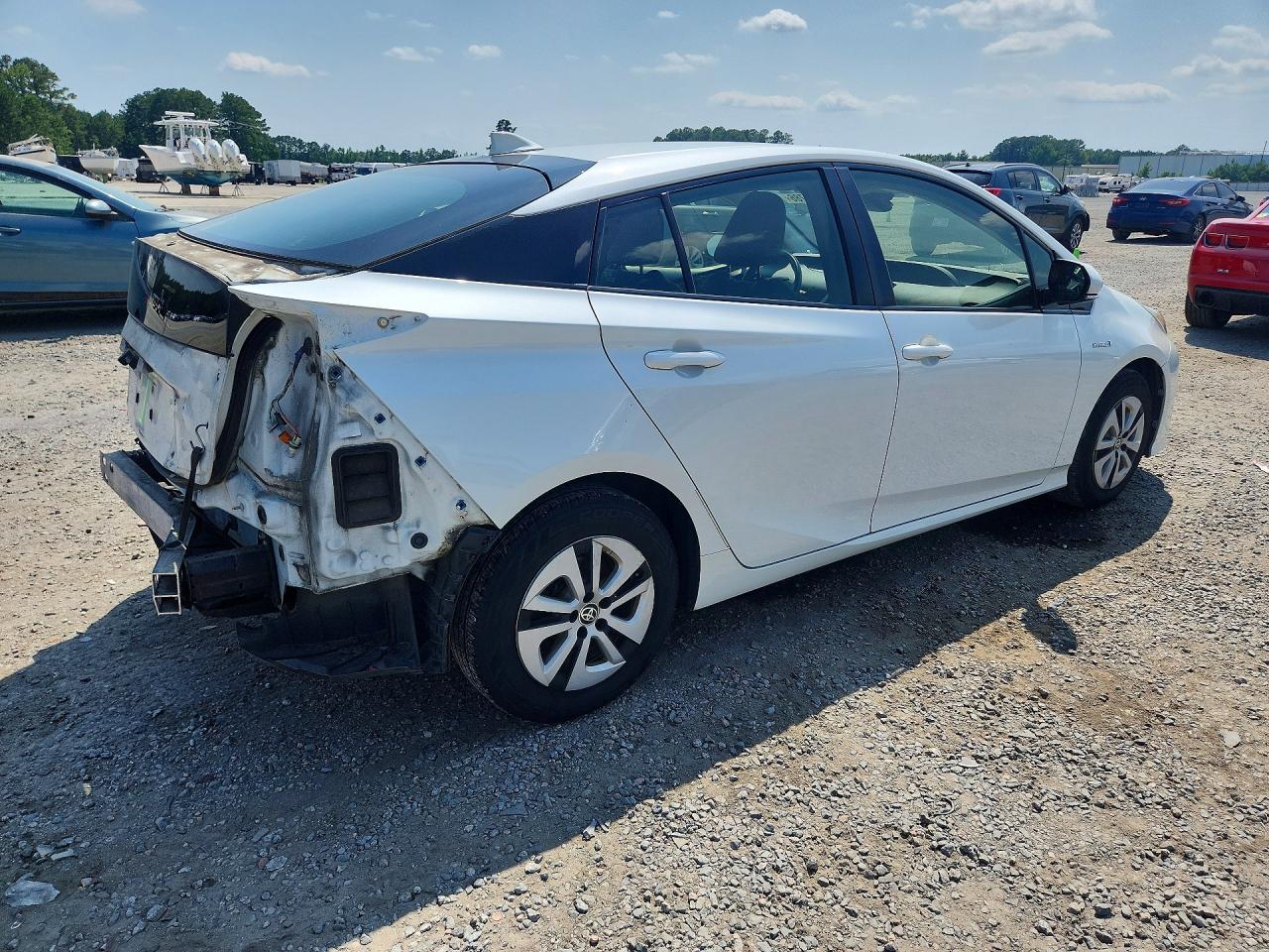 2017 TOYOTA PRIUS