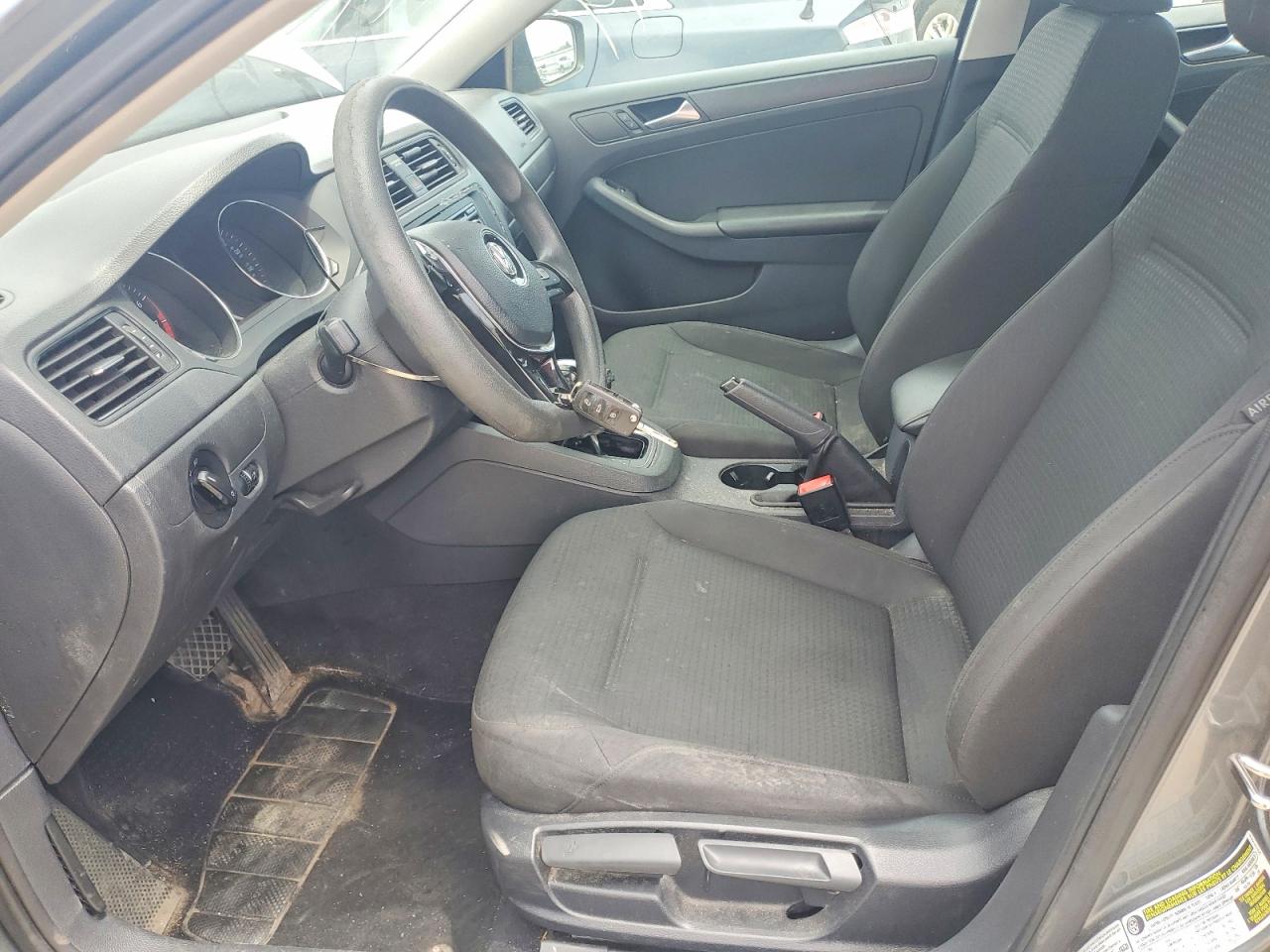 2015 VOLKSWAGEN JETTA
