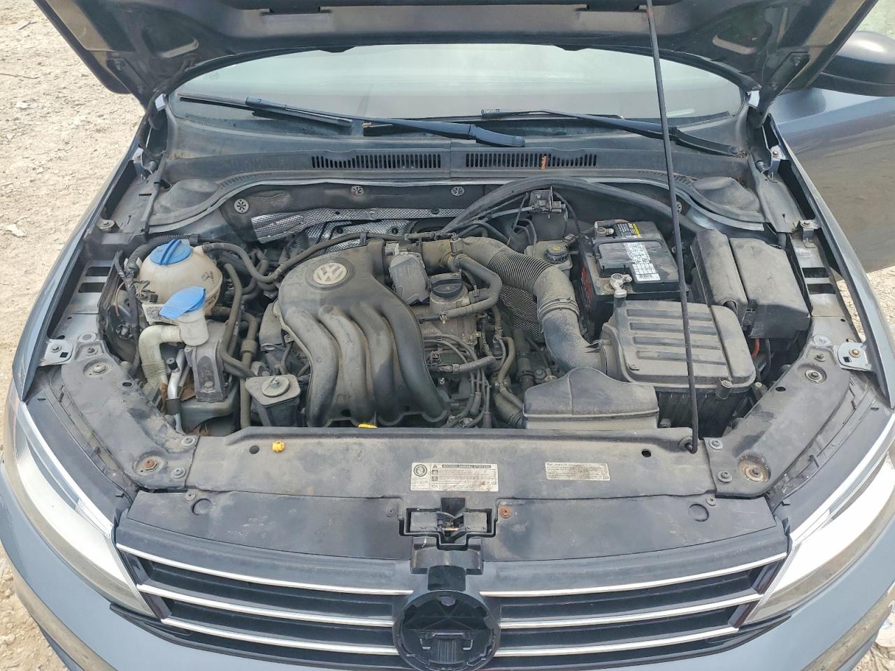 2015 VOLKSWAGEN JETTA