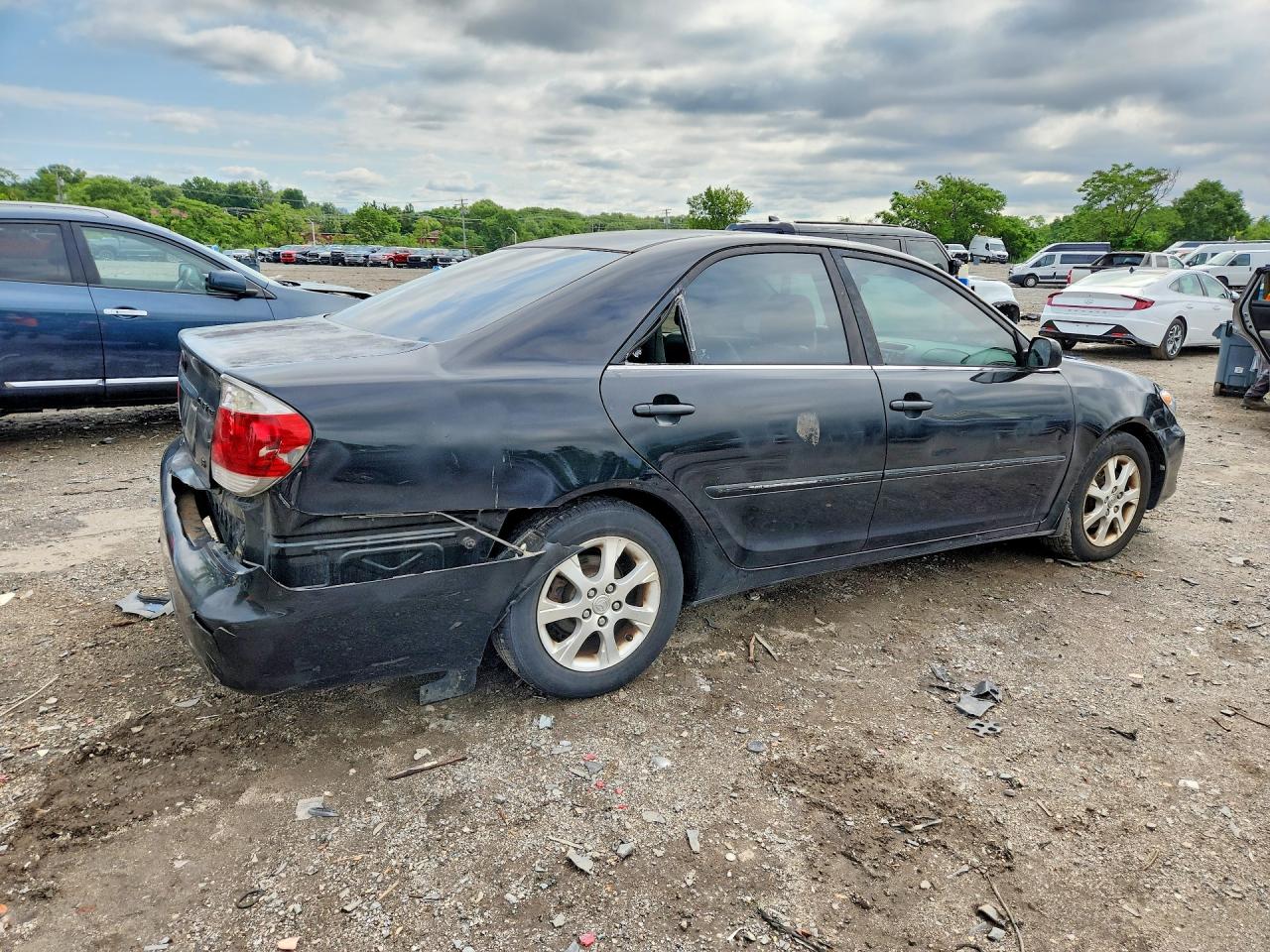 2005 TOYOTA CAMRY