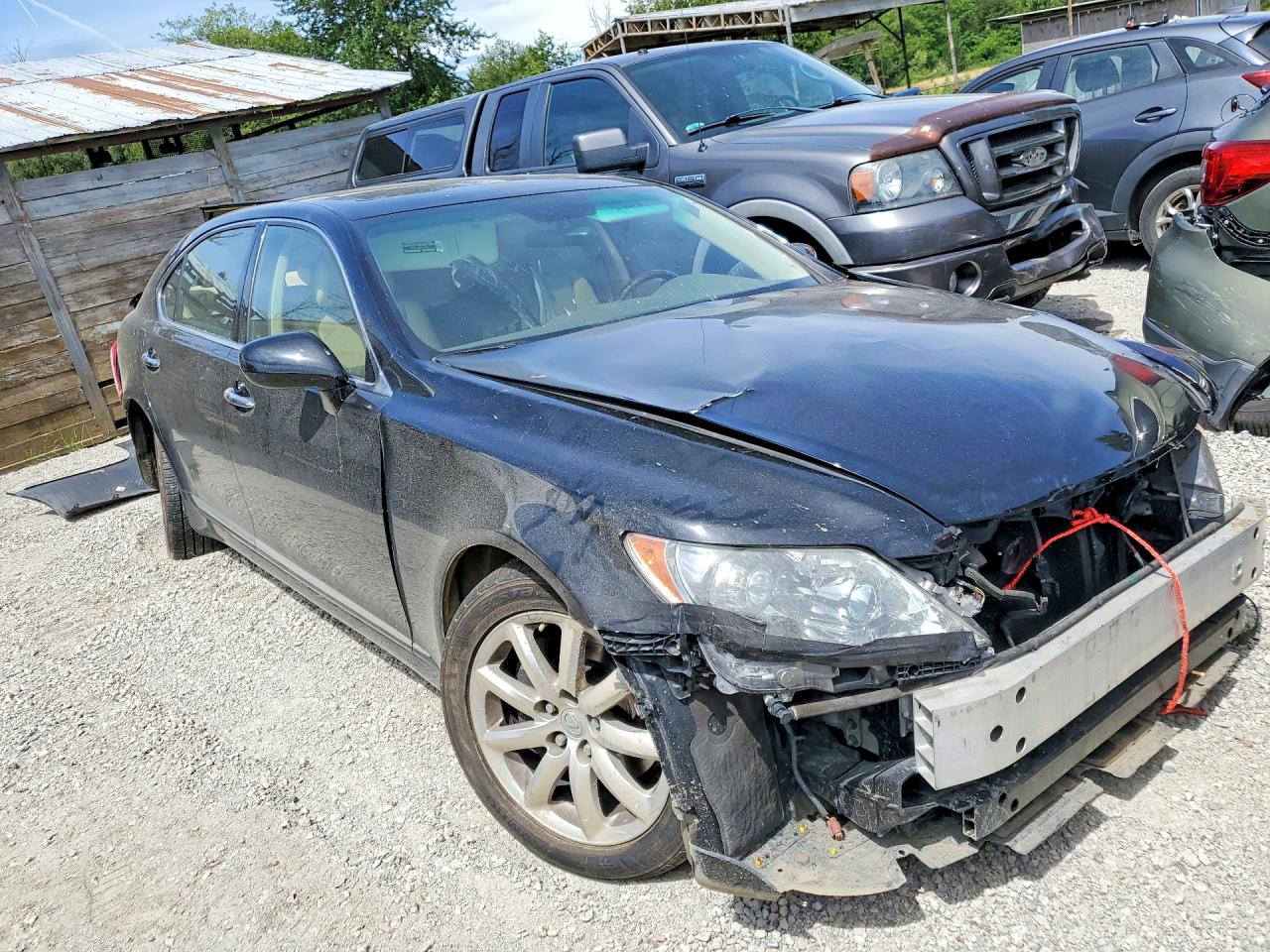 2007 LEXUS LS460