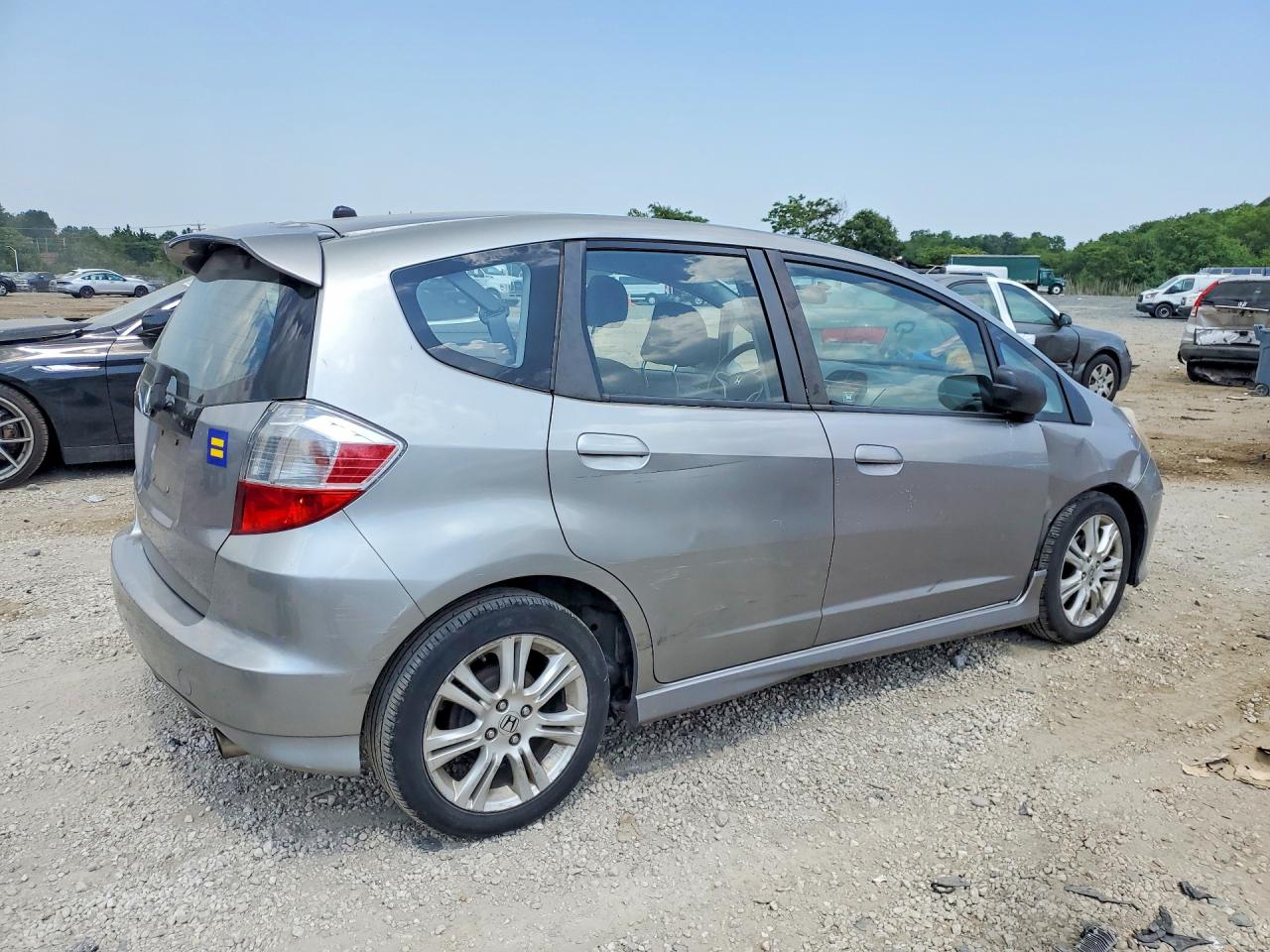 2010 HONDA FIT