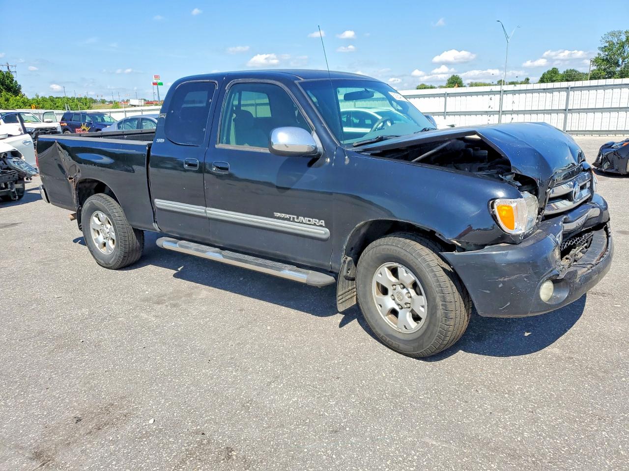 2003 TOYOTA TUNDRA