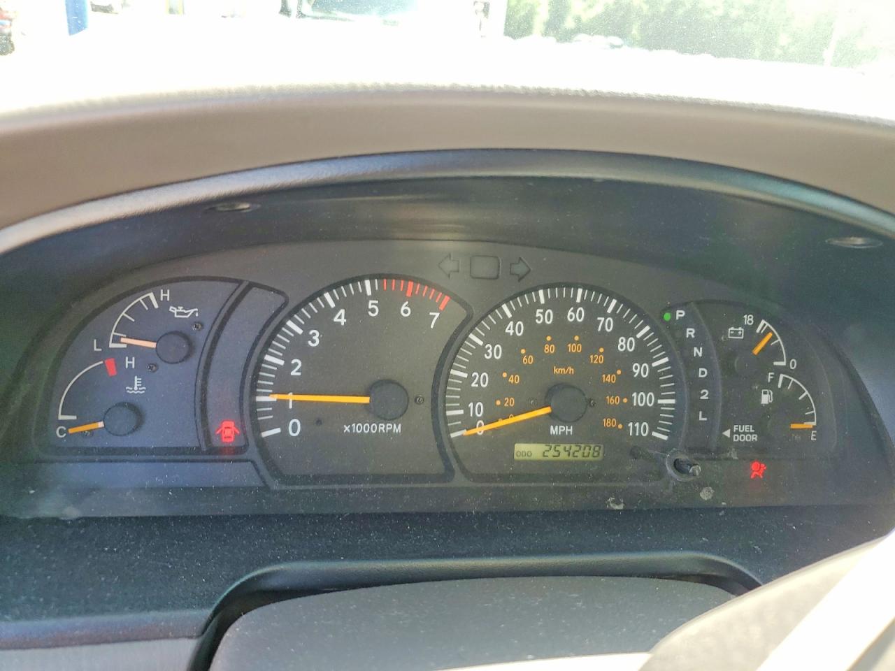 2003 TOYOTA TUNDRA