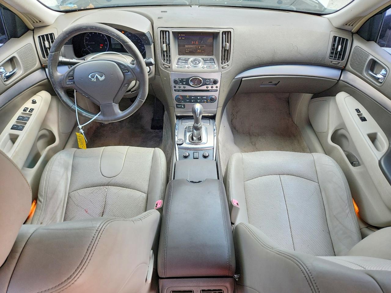 2011 INFINITI G37